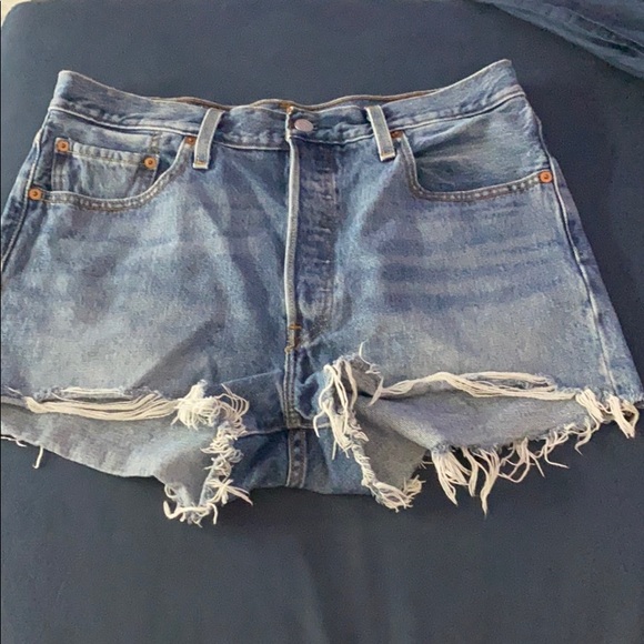 Levi's Pants - LEVI’S 501 button up jean shorts